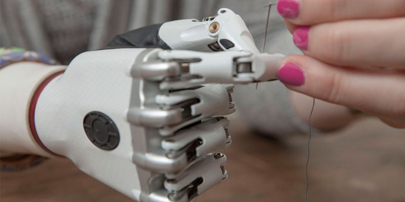 Тяговый протез руки